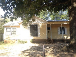 116 Mackechney Outside